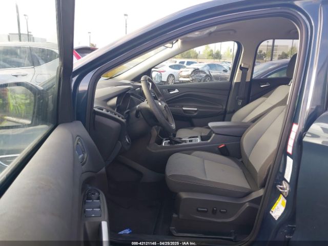 2019 FORD ESCAPE 1FMCU0GD7KUB32397 Photo 4