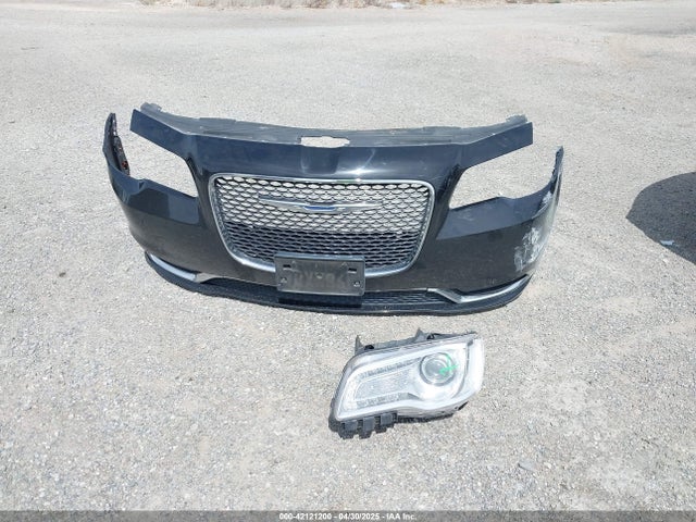 2C3CCAEG7FH818205 Chrysler 300C