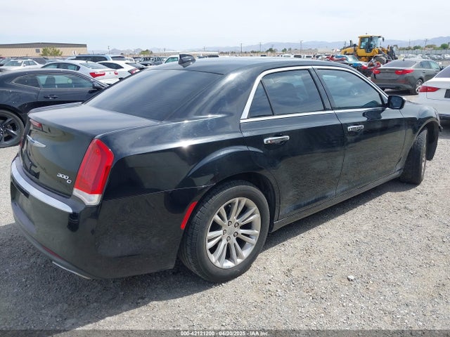 2C3CCAEG7FH818205 Chrysler 300C