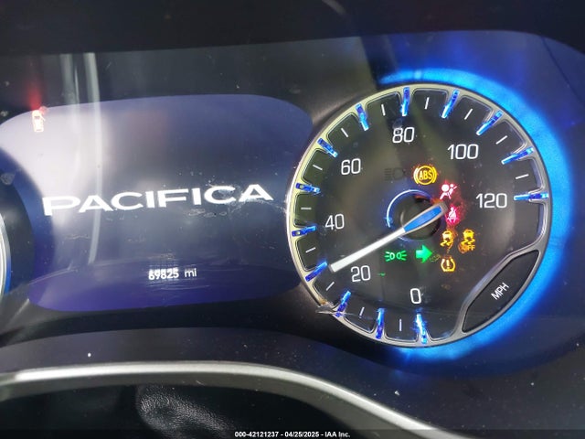 Chrysler Pacifica Touring L 2022 2C4RC1BG0NR150377 Image 16