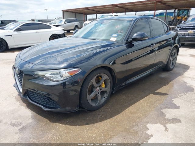 2017 ALFA ROMEO GIULIA ZARFAEBN6H7535596 Photo 1