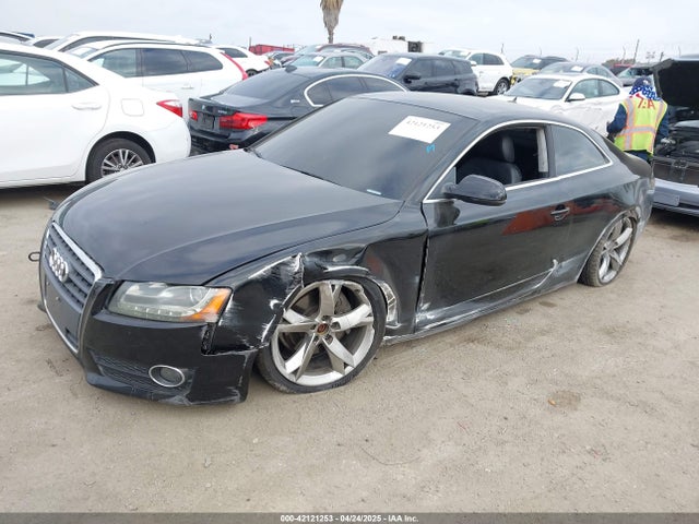 2011 AUDI A5 WAULFAFR6BA034025 Photo 1