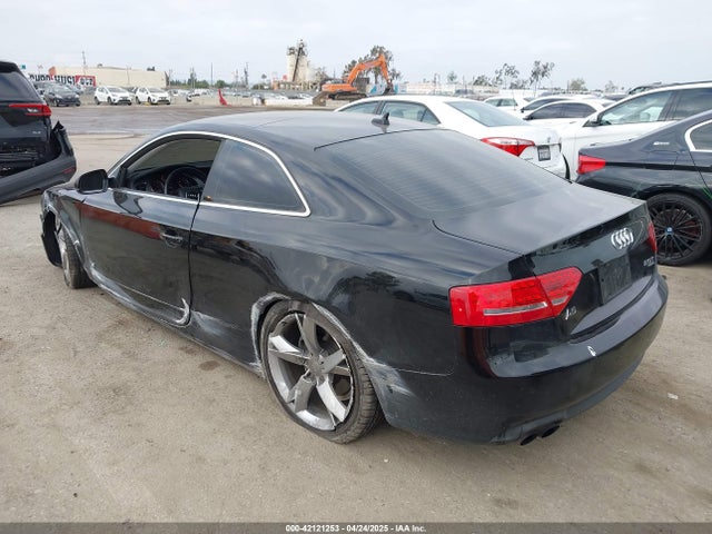 2011 AUDI A5 WAULFAFR6BA034025 Photo 2