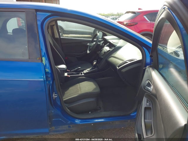 1FADP3F2XJL293337 Ford FOCUS SE