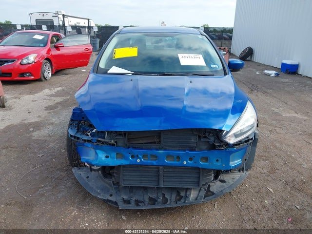 1FADP3F2XJL293337 Ford FOCUS SE