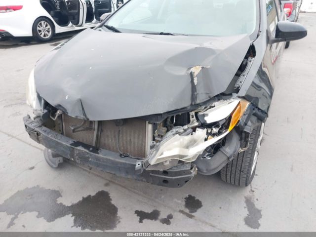5YFBURHE0EP076364 Toyota COROLLA LE