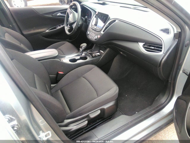 1G1ZD5ST0RF227076 Chevrolet Malibu Fwd 1lt