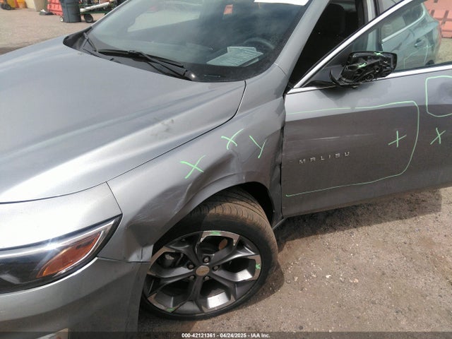 1G1ZD5ST0RF227076 Chevrolet Malibu Fwd 1lt