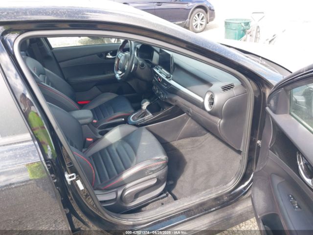 3KPF44AC0ME411572 KIA FORTE GT