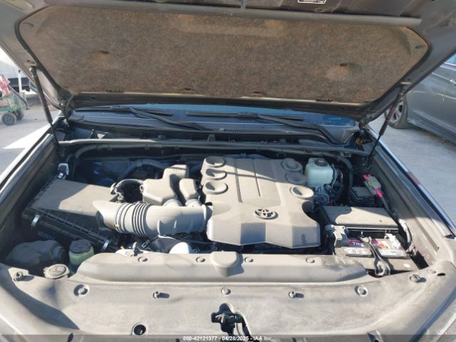 JTEMU5JR0N6039414 Toyota 4RUNNER SR5