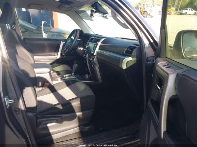 JTEMU5JR0N6039414 Toyota 4RUNNER SR5