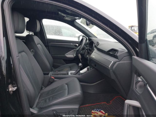 WA1AUCF32R1083539 Audi Q3 Premium 40 Tfsi Quattro Tiptronic
