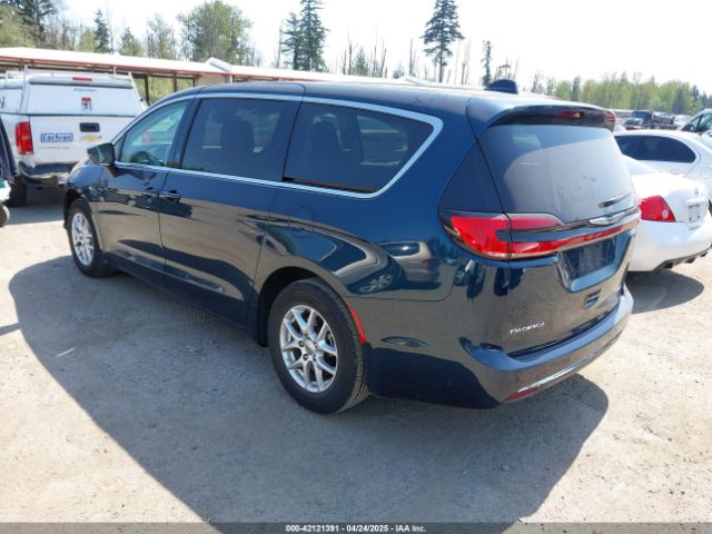 2023 CHRYSLER PACIFICA 2C4RC1BG3PR597241 Photo 2