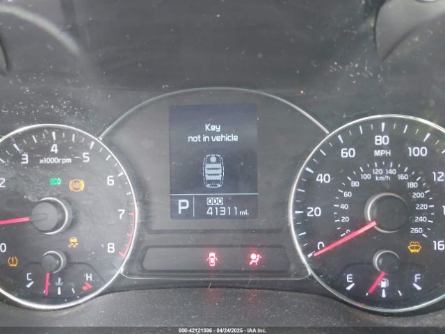 KNAFZ5A33G5631230 KIA FORTE SX