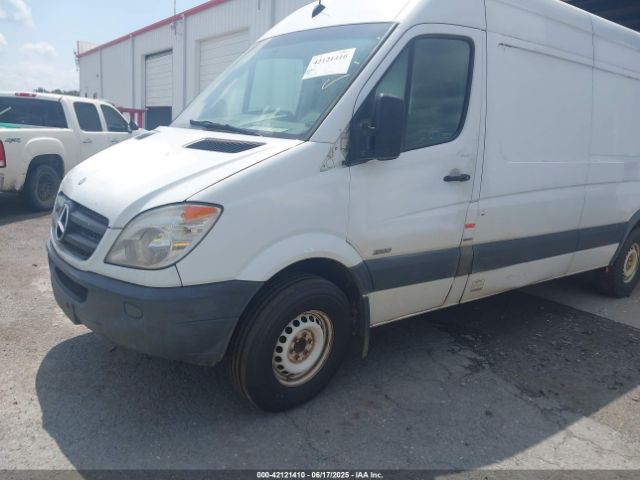 2011 MERCEDES-BENZ SPRINTER 2500 WD3PE8CB7B5579435 Photo 1