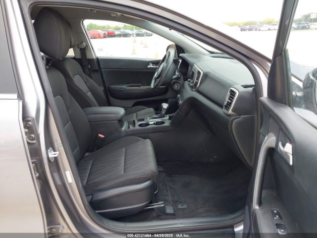 KNDPM3AC9H7134196 KIA Sportage Lx