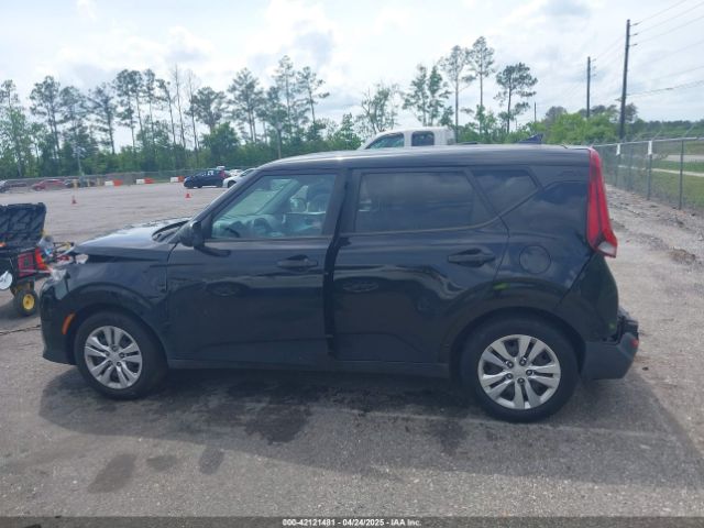 KNDJ23AU5M7756972 KIA SOUL LX