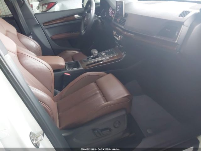 WA1BNAFY0L2105010 Audi Q5 Premium Plus 45 Tfsi Quattro S Tronic