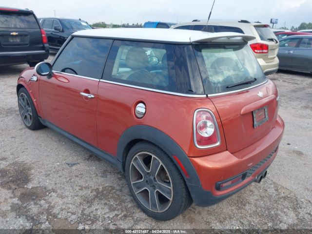 2012 MINI COOPER S WMWSV3C54CTY17779 Photo 2