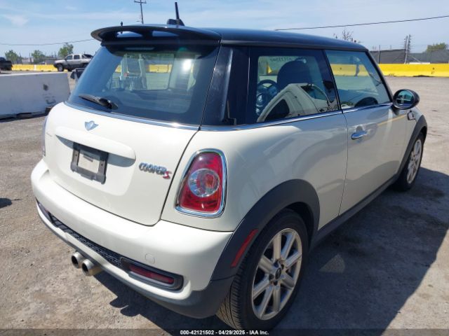 2011 MINI COOPER S WMWSV3C50BTY23450 Photo 3