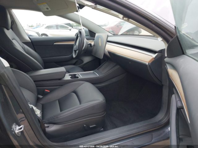 2023 TESLA MODEL 3 5YJ3E1EA1PF642955 Photo 4
