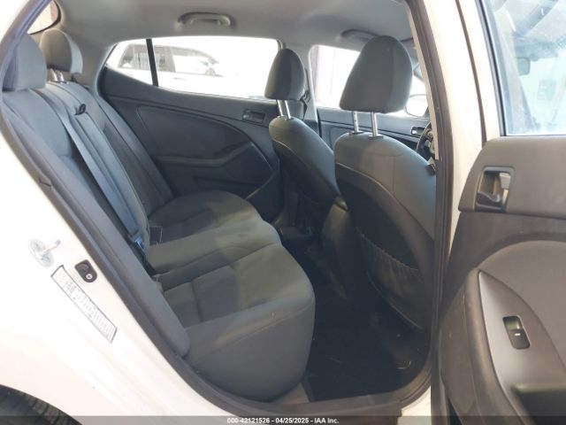 KNAGM4A79F5616665 KIA Optima Lx