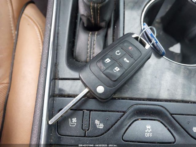 2G1165S33F9241775 Chevrolet IMPALA 2LZ
