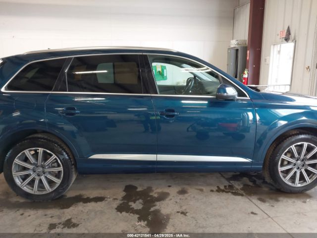 WA1VAAF75JD028331 Audi Q7 3.0t Premium