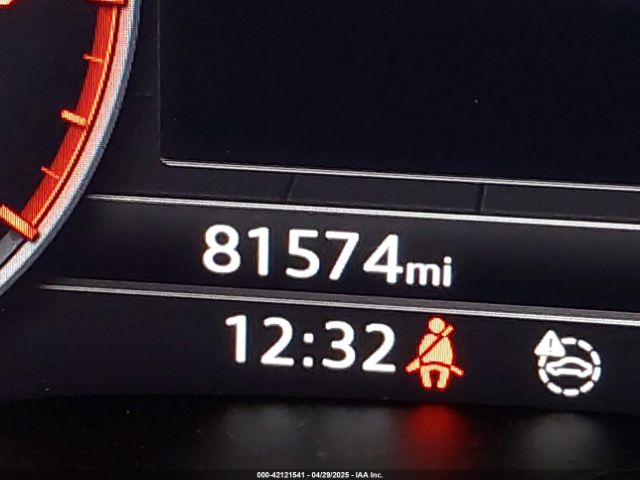 WA1VAAF75JD028331 Audi Q7 3.0t Premium