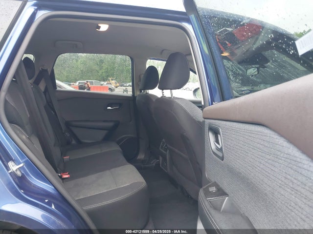 5N1BT3BA6PC808770 Nissan Rogue Sv Fwd