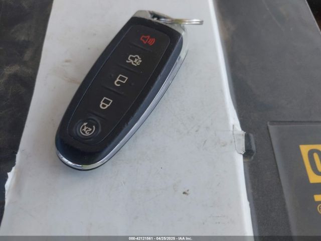 1FMCU9JX0EUC45801 Ford Escape Titanium