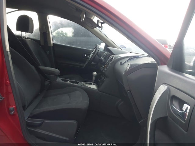 JN8AS5MT6FW664197 Nissan Rogue