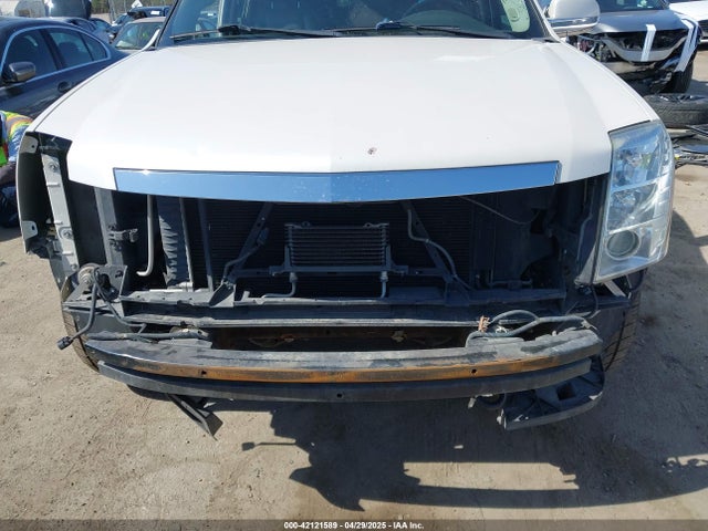 2011 CADILLAC ESCALADE 1GYS4CEF0BR162201 Photo 5