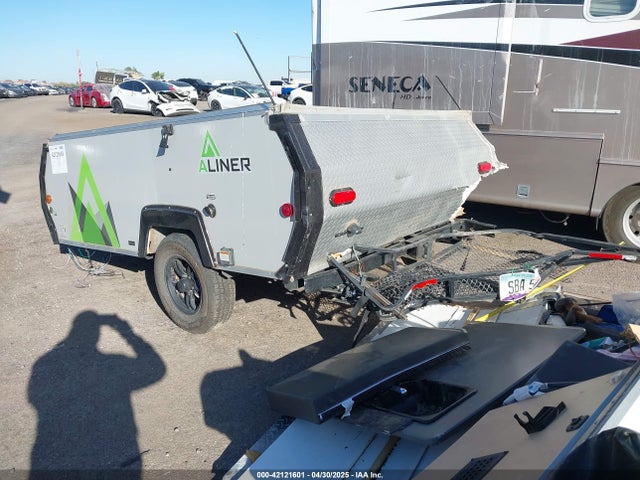 7G5AS1313RA008999 A Aliner Trailer