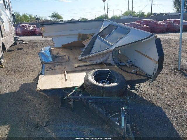 7G5AS1313RA008999 A Aliner Trailer