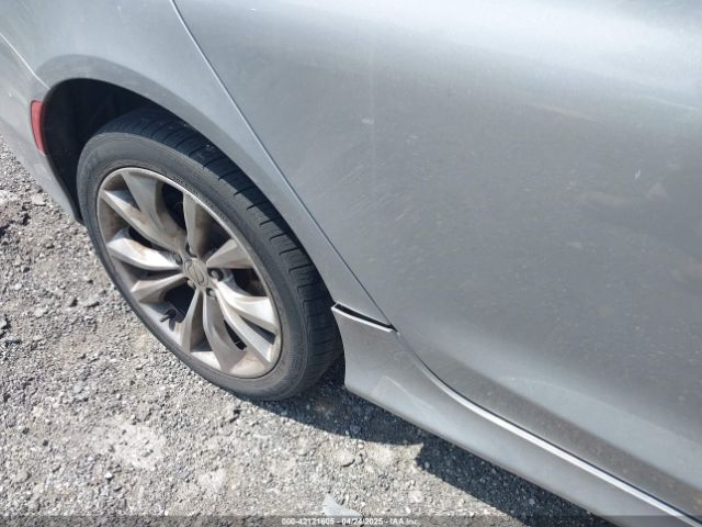 1C3CCCBB1GN133033 Chrysler 200 S