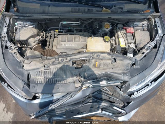 3GNCJNSB4LL195895 Chevrolet Trax Awd Ls
