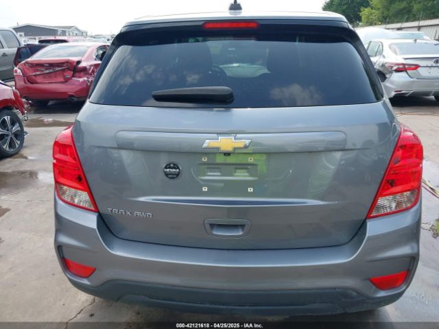 3GNCJNSB4LL195895 Chevrolet Trax Awd Ls