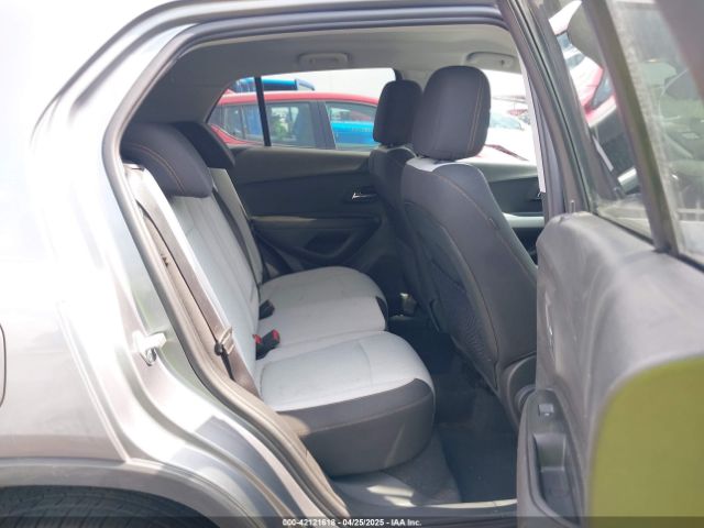 3GNCJNSB4LL195895 Chevrolet Trax Awd Ls