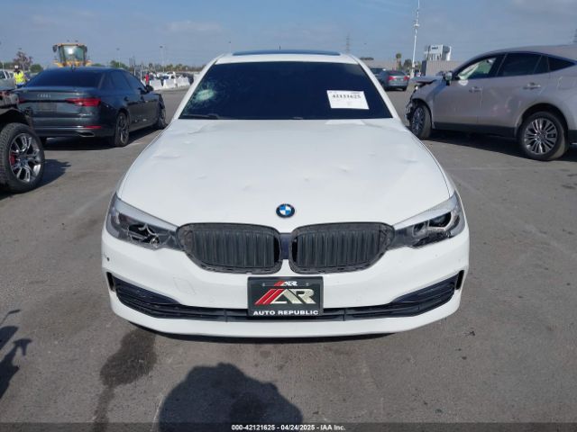 WBAJA5C38HG896889 BMW 530I
