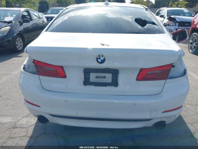 WBAJA5C38HG896889 BMW 530I