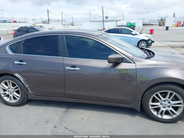 1N4AL3AP2GN316706 Nissan Altima 2.5 S