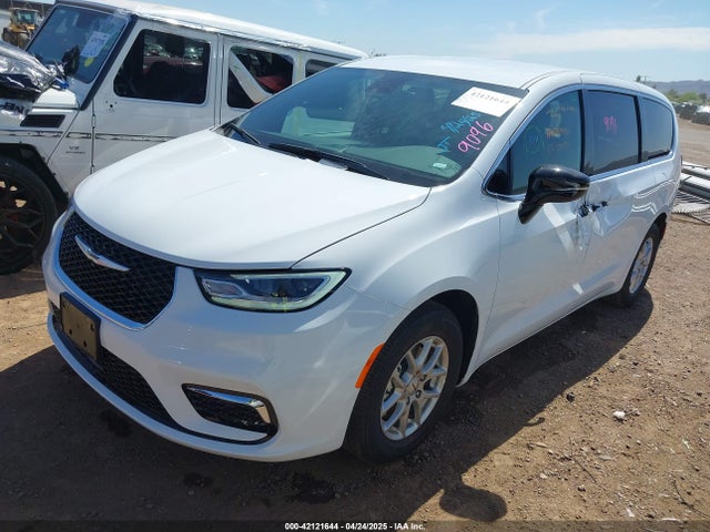 Chrysler Pacifica Select 2025 2C4RC1BG3SR554379 Image 2