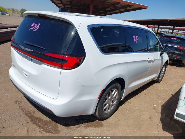 Chrysler Pacifica Select 2025 2C4RC1BG3SR554379 Image 4