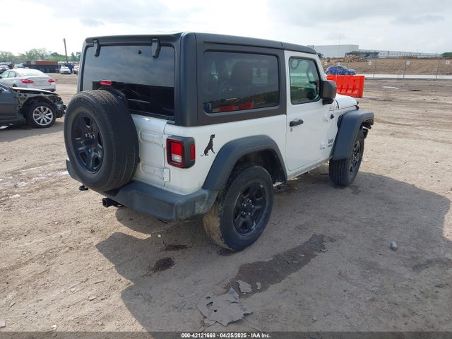 1C4GJXAN1JW293503 Jeep Wrangler