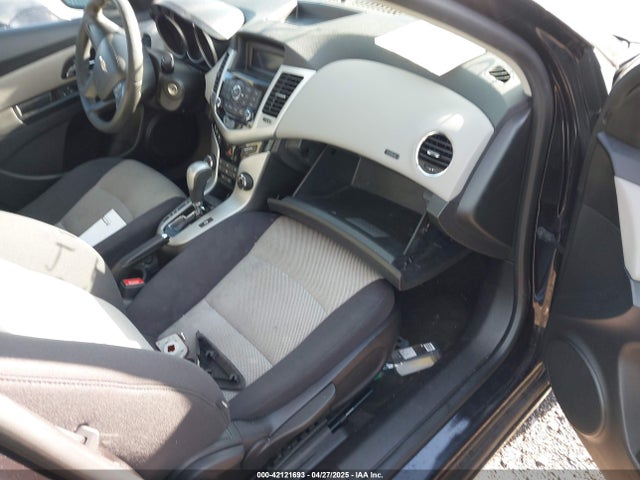 1G1PA5SG7E7294720 Chevrolet Cruze Ls Auto