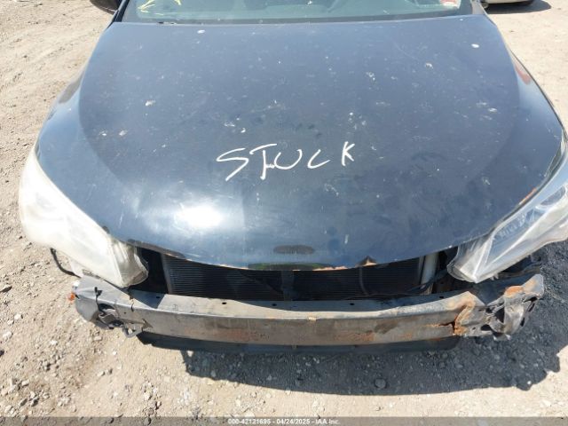 4T1BF1FK4FU933984 Toyota CAMRY SE