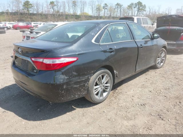 4T1BF1FK4FU933984 Toyota CAMRY SE