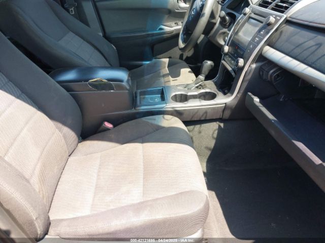 4T1BF1FK4FU933984 Toyota CAMRY SE