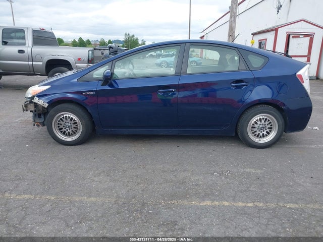 Toyota Prius Two 2014 JTDKN3DU6E1830606 Image 14